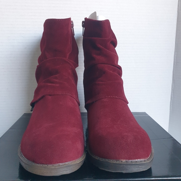 French Blue Americana Burgundy Wine Faux-Suede Ruched Ankle Zip-Up Booties Sz 38 - Picture 6 of 16